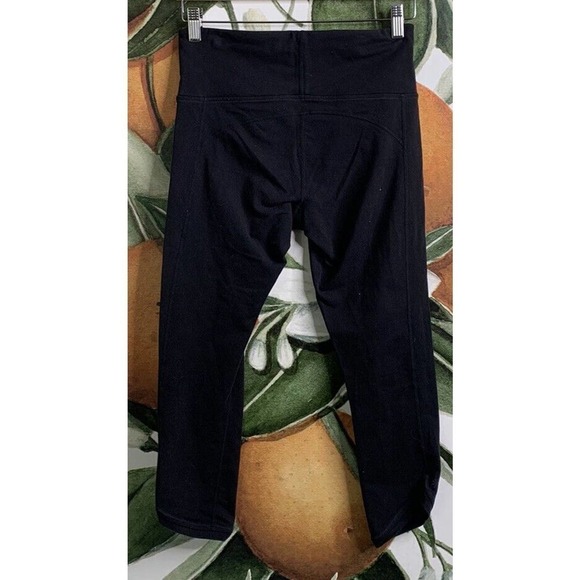 Athleta Womens Small Black Cropped Leggings - Picture 3 of 5